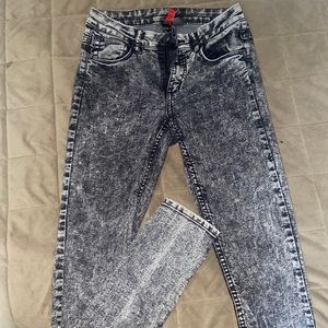 H&M skinny jeans woman’s
